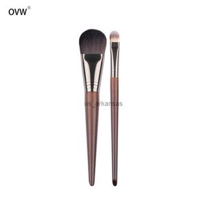 Make -upborstels OVW 2PCS Make -upborstel Set Cosmetisch Synthetisch haar Wood Handgreep Foundation Borstel Concealer Beauty Tools HKD230821