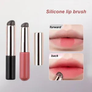 Pinceles de maquillaje Pincel de labios de silicona portátil Película aplicadora con cubierta Mini Corrector de cabeza suave Cosméticos de lápiz labial