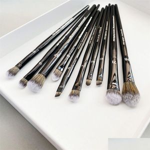 Pinceaux de maquillage Pro Eye Brush Set 10 pièces Black Eyeshaodw Sha Contouring Highlight Liner Lip Concealer Mélange Cosmétiques Outils de beauté D Dhdgj