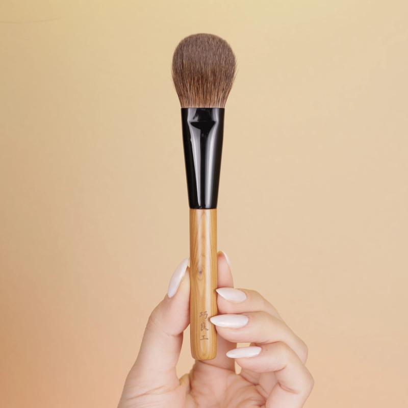 Makeup Brushes Qiaolianggong Professional Handmade Brush Red Squirrel Hair Flat Round Powder Blusher Face