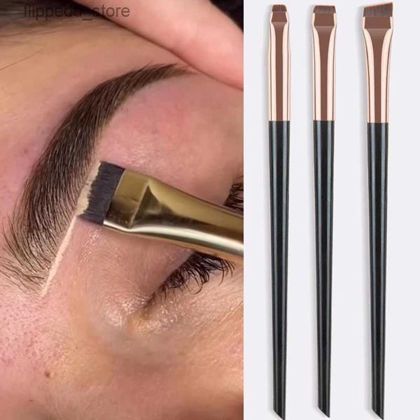 Pinceles de maquillaje Sdattor 3 unids Blade Eyeliner Brush Cepillo de cejas Portátil Plano Fino Delineador de ojos Contorno de cejas Pinceles de maquillaje Cosmético Belleza Maquillaje Q231110