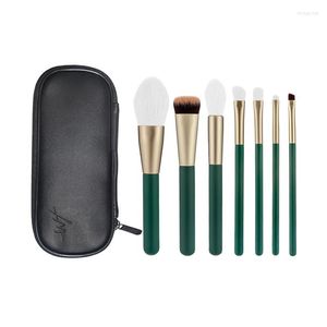 Make -upborstels Wonderland set 7 stcs met case premium synthetische kabuki foundation combineren oogschaduw groen in cadeau -box