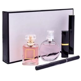 Coffret cadeau de maquillage 5 en 1 parfum cosmétiques série cadeau de vacances masque de maquillage imperméable eyeliner crème maquillage rouge à lèvres mat maquillage ensemble de parfum