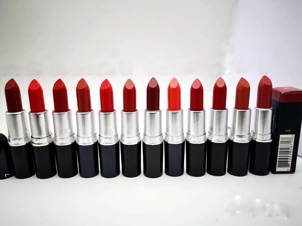 MAQUILLAGE rouge à lèvres mat Lustre Rouges à lèvres Frost Sexy 12 couleurs 3g odeur douce avec nom anglais EN STOCK Meilleure qualité