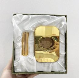 Juegos de maquillaje Guilty love perfume 75ml y lápiz labial Gold tube 505 Fragancias encantadoras Paquete exquisito festival Caja de regalo 2 en 1 envío rápido
