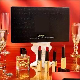 Makeup sets de nouveaux ensembles de rouge à lèvres par coussin 3pcs 7pcs cadeaux en vente en gros