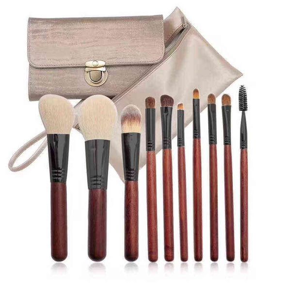 Outils de maquillage 10pcs Pinceaux à cheveux de chèvre Set Fondation Poudre Bulsh Fard à paupières Eyeliner Lèvre Maquillage Brosse Cosmétique avec étui Holder220422