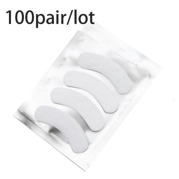 Outils de maquillage marque MINI patch pour les yeux non pelucheux 100 paires / lot Non Irritation Comfort Fit Mini Under Gel Eye Pad pour extensions de cils 230621