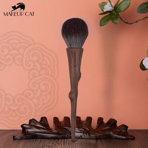 Outils de maquillage Chat Pinceau Cosmétique Classique Noyer Poignée Brosses Série Bionic Neige Cheveux Poudre Blusher Brosse Outils Beauté 230413