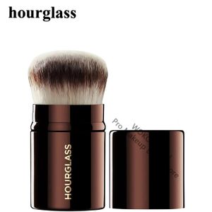 Makeup Tools Zandloper Intrekbare Kabuki Brush Travel Foundation Gezicht Vloeibare Crème Poeder Buffing Tool 231023