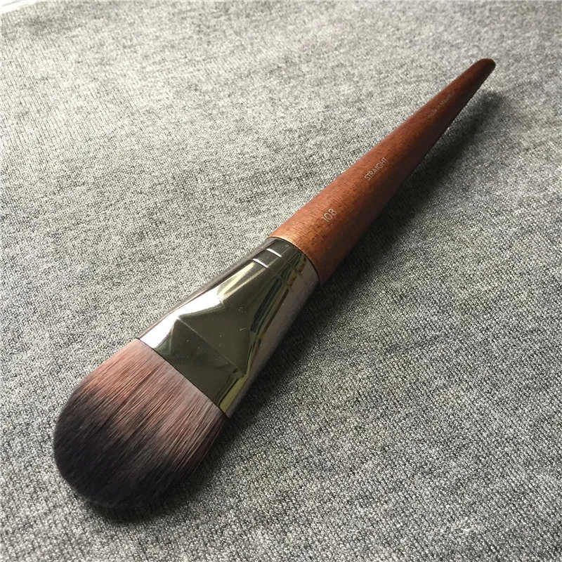MUFE FOUNDATION BRUSH LARGE 108 Para Crema Y Fundación Líquida Polvos