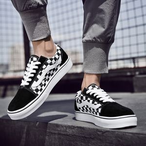 Vanvans Canvas Shoes with Concave Convex Mark Low Top Board Chaussures avec Black White Checker Chevers Chaussures Feme Designer Chaussures Sports Casual Sports Marque Chaussures 35-44