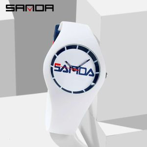 Relojes de mujer creativos simples y personalizados con cinta para estudiantes, masculinos y femeninos, relojes deportivos de gelatina de silicona