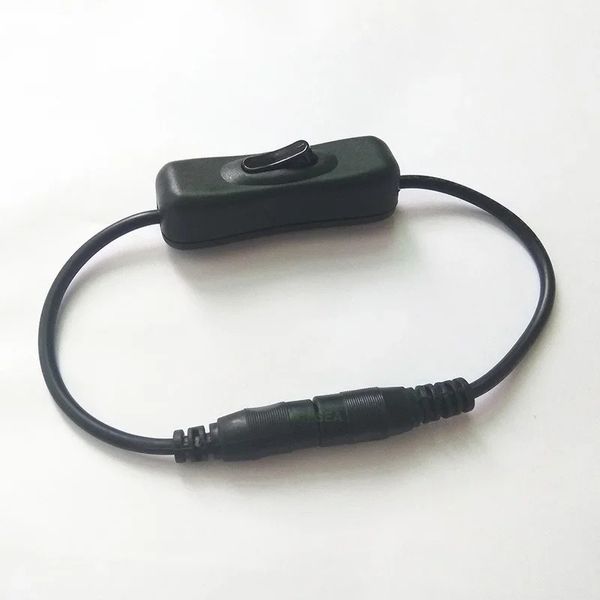 Adaptador masculino a hembra Negro CC encendido 55 x 21 mm Conector para dispositivos de fuente de alimentación DC5-24V