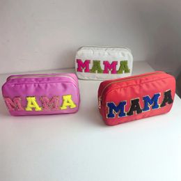 Mama Preppy Corduroy Travel Cosmetic Pouch Bag Soft Make -up opslag Toiletietas voor vrouwen Girl 240329