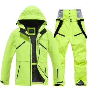 Homme et femme vêtements de neige imperméable combinaison de Ski ensemble vêtements de Snowboard Costumes d'extérieur imperméables vestes d'hiver pantalons Unsex 240122