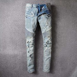 Man Designers Kleding 2021 Hoge Kwaliteit Heren Jeans Kleding Zipper Broek Lichtblauw Mode Mannen Slanke Denim Rechte Biker Hole Hip Hop Rock Revalver Jean