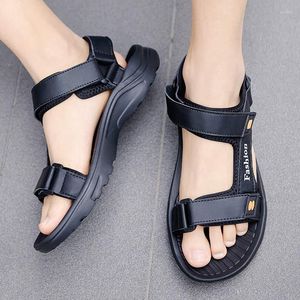 Man Sneaker Souliers Sandalen Meest Comfortabele Chunky Bity Slippers Zomer Hoogte Toenemende Lederen Schoenen Sapato Tennis 2023 552