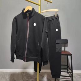 Man tracksuits twee stukken sets jas hoodie sportpakken ontwerper budge borduurwerk ritsen gestreepte jassen pakken Aziatische maat S-4XL
