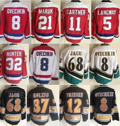 Man Vintage Hockey 32 Dale Hunter Jersey CCM 68 Jaromir Jagr 11 Mike Gartner 12 Jeff Friesen 37 Kolzig 5 Rod Langway 8 Alex Ovechkin 21 Dennis Maruk Retro Classic