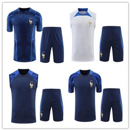 22 23 Frans trainingspak met korte mouwen Sportkleding heren trainingspak kits voetbalshirts kit uniform chandal 2023 BENZEMA MBAPPE vest heren voetbal trainingspakken sets