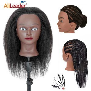 Mannequin Heads Professional Human Model Head avec de vrais cheveux Formation africaine Forme tissée Q240510