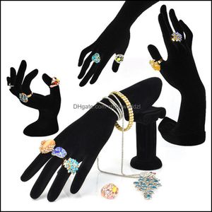 Mannequin sieraden verpakking display handvormige ringstandaard armbandhouder armband rek ringen plank zwarte veet vrouwelijke druppel levering 2021 xa