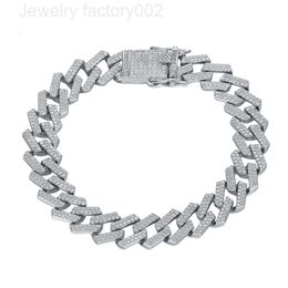 Fabricant personnalisé 10mm chaîne cubaine 925 argent chaîne épaisse gros bracelet zircone entièrement pavé glace sur bracelet de chaîne cubaine