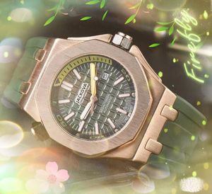 Vele soorten stijlen Beroemde herenhorloges Stopwatch Quartz uurwerk Mannelijke tijdklok Roestvrij staal Rubberen band Dag Datum Koel horloge Montre de luxe dag coole geschenken