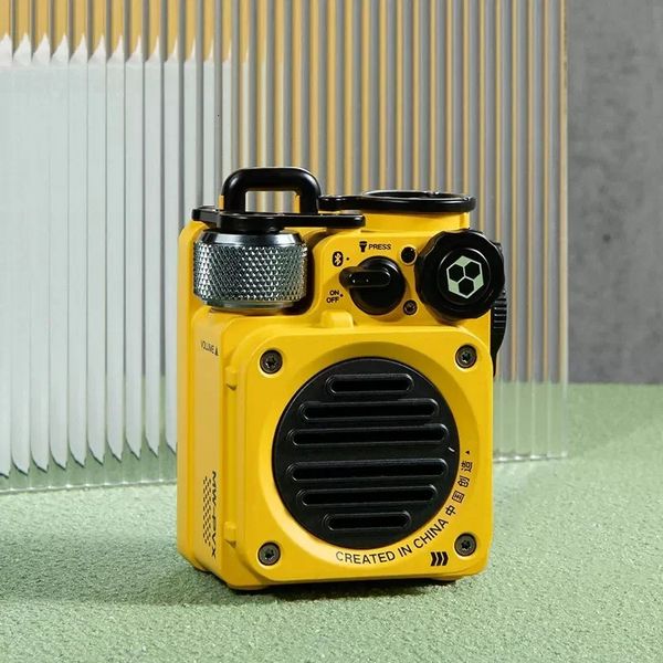 Haut-parleur Bluetooth sans fil Mao King MW-PVX Né pour être sauvage jaune extérieur sport portable métal AI Smart Mini haut-parleur 240415