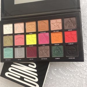 Palette de fards à paupières de marque Maquillage CONSP IRACY fard à paupières 18colors