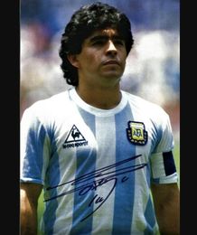 Maradona gesigneerde ondertekende ondertekende auto -verzamelbare memorabilia foto foto