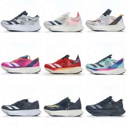 Marathon Mens Running Shoes Mesh Designer tissé Low Top Platform Sneakers Baspigant Basketball Outdoor Fashion Casual Summer Nouveau Jogging 17