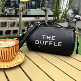 Marc Designer The Leather Duffle Bag Ombro Barrel Shaped Tote Mulheres Lady Crossbody Top Quality Pu Couro Luxo Bolsa Praia Womens Bag Drum Bag The Totes Purse