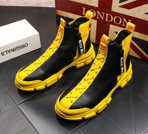 Nouvelles bottes hommes Bottes de cuir chaudes Men de mode Chaussures haut de gamme Version coréenne Tendance Youth Men de chaussures Cowboy Boots de la cheville V42