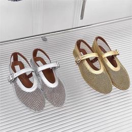 Mary Jane Rhinestone Mesh Hollow Ballet Flats Designer Mary Shoes Summer Sandales décontractées pour les femmes Full Diamond Crystal Mary Jane Chaussures Pêche Chaussures Net