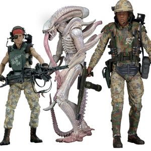 Costumes de mascotte Aliens Vs Predator Neca Alien Albino Drone Alien privé Ricco Frost Pvc figurine d'action Xenomorph Alien Figure jouets à collectionner