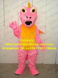 Costume de poupée mascotte Costume de mascotte dinosaure rose fantaisie Mascotte Dino dinosaure avec petites ailes jaunes roses ventre jaune adulte No.2480 Fre