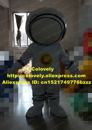 Mascotte costume de poupée Smart White Spaceman Mascotte Costume Mascotte Astronaute Cosmonaute Robot Avec Petit Symbole Rond Jaune Adulte No.3724 Gratuit