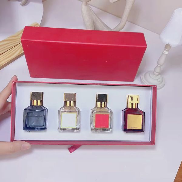 Masion baccarat 540 Coffret cadeau de parfum 4pics x30ml Rouge Extrait De Parfum Homme Femme Parfum Longue Durée Odeur avec Coffret Cadeau Kit livraison rapide gratuite