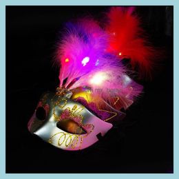 Maskers Feestelijke voorraden Home Gardenluminescerende gevederde Glinsterende prinses Venetiaanse half gezichtsmasker voor maskerade cosplay nachtclub feest