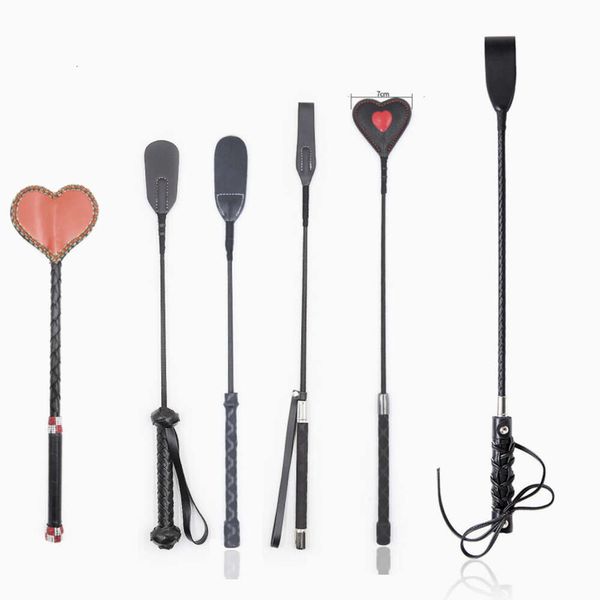 Productos de masaje Disfraces exóticos de cuero recto Prop Flogger Whip SM Play Juguetes atractivos para Bdsm Bondage Ratton Whip Spank Cane Riding Crop Stick