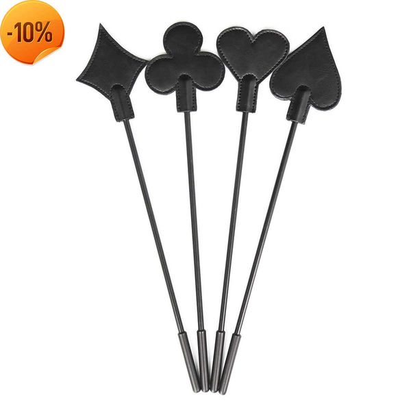 Masaje Sexo Adulto PU Cuero Bondage Spanking Paddle con corazones y espadas de Fetish Punish Stimulate Game Hand Beat para parejas Flirt