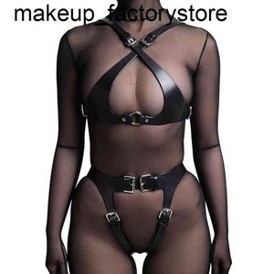 Arnés de cuero Sexy para masaje, sujetador de mujer, lencería corporal, liguero de Bondage, cinturón, accesorios góticos ajustados para piernas, medias con conjunto de Sex Shop