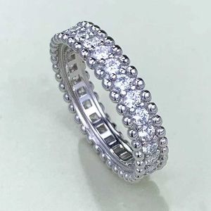 Master prachtige ringen voor zowel mannen als vrouwen sieraden Nieuwe zilveren eenvoudige smalle hemel met gewone Vanly