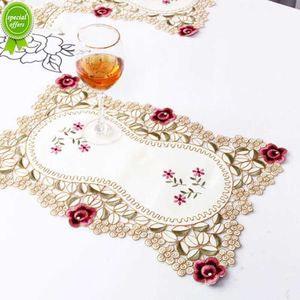 Tapis brodé dentelle tissu napperon 30*45cm nappe à manger Table Place Floral Vintage flambant neuf de haute qualité