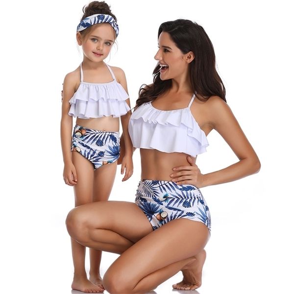Correspondant famille mère fille Bikini maillot de bain maillots de bain femmes enfants bébé enfant plage biquini infantil 210625