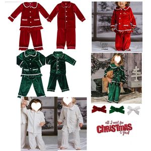 Pyjamas de Noël assortis pour filles et garçons Ensembles de pyjamas en velours rouge pour enfants Vêtements de nuit pour bébés Enfen PJS vierges pour enfants 240304