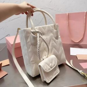 Gematelasseerde klassieke luxe designer handtassen Hete luxe designer handtas met kwastjes Designer Fringe Messenger handtas Volnerf vervorming / gladde lederen handtas