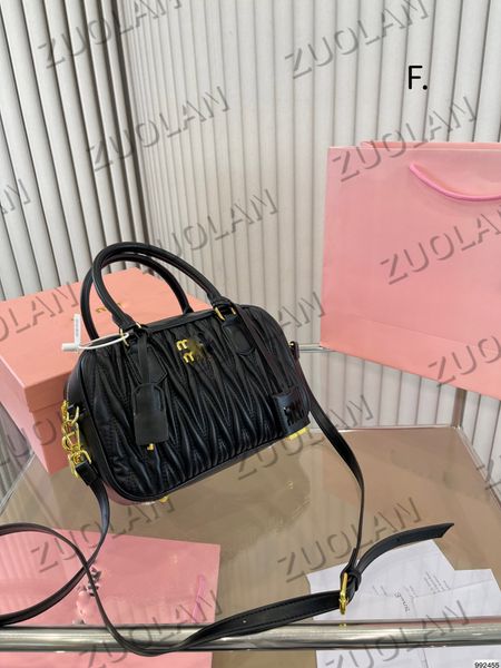Matelasse Fashion Designer sacs 5BB124 mini sacs à main MiU Bowling Bag Sac à bandoulière Portefeuille de luxe Fourre-tout en cuir Banquet